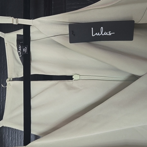 NWT Lulu's Asymmetrical Sage Green Satin Mini Dress Size Medium - Picture 3 of 13